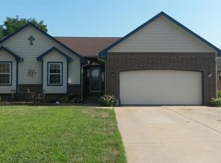 10506 W University Ct, Wichita, KS 67209