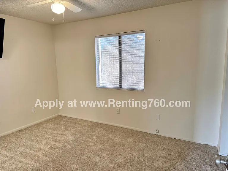6348 Timothy Ave — Photo 12