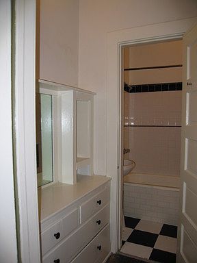 3rd image of 1930 Whitley Ave APT 106