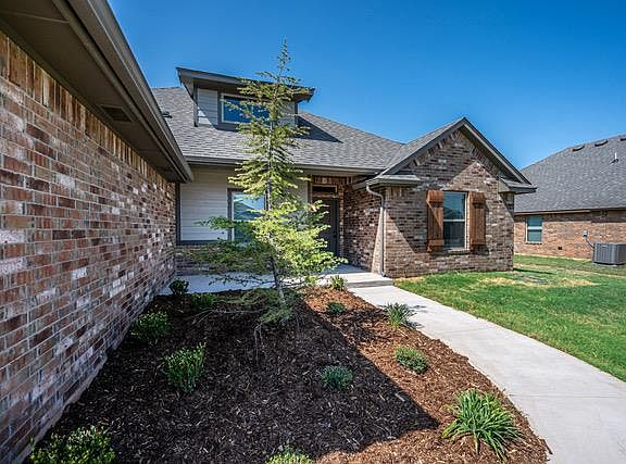4th image of 2009 W Flintlock Way