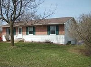 545 Karla Ct, Portage, WI 53901