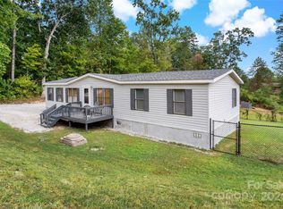 238 Apache Path, Marion, NC 28752