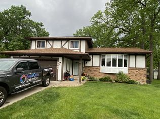 9844 Butternut St NW, Coon Rapids, MN 55448