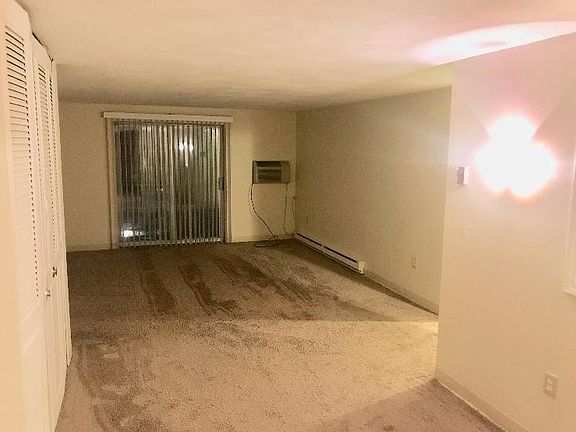 2nd image of 60 Greentree Ln APT 35