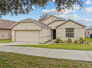1089 Bluegrass Dr, Groveland, FL 34736