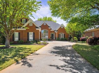 14 Crimson Ct, Greer, SC 29650
