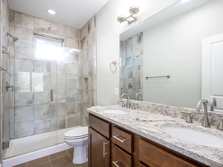 3111 Saint Elmo Ave — Photo 14