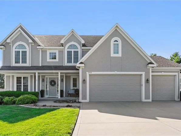 9909 N Ash Ave, Kansas City, MO 64157