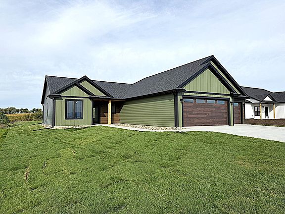 3rd image of 145 Rolling Hills Dr