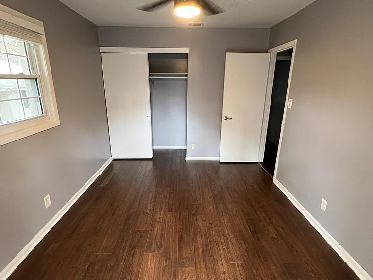 789 Jordan Ln — Photo 11