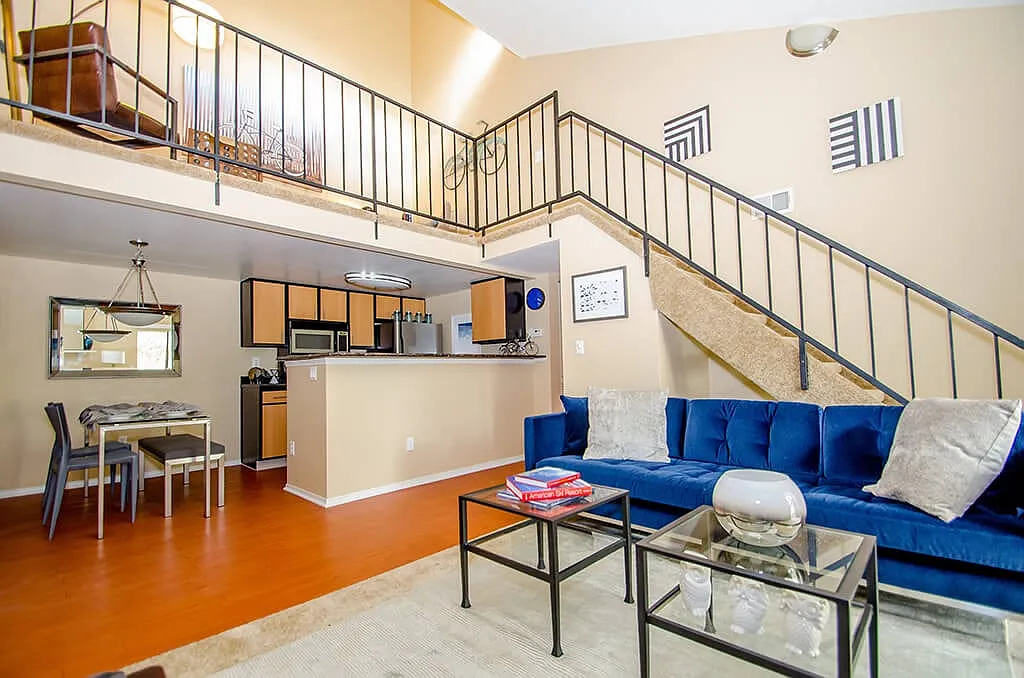 Sky Rock Apartments — Photo 2