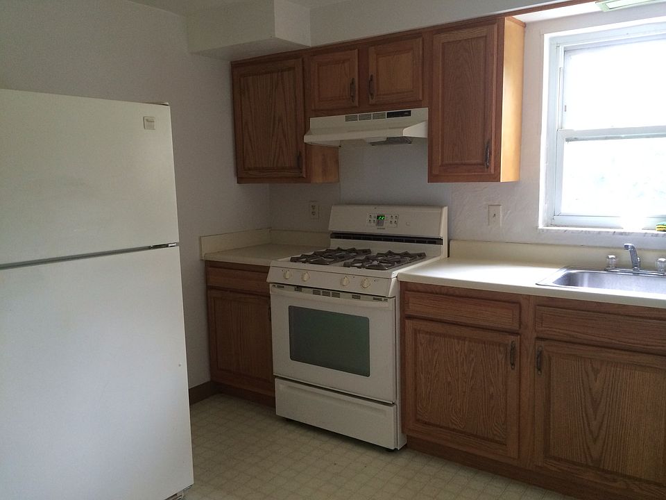 1st image of 3062 Magnolia St
