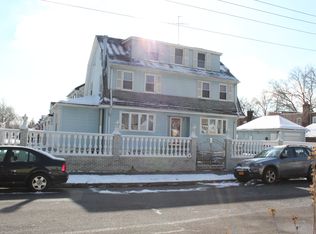 8902 215th Pl, Queens Village, NY 11427