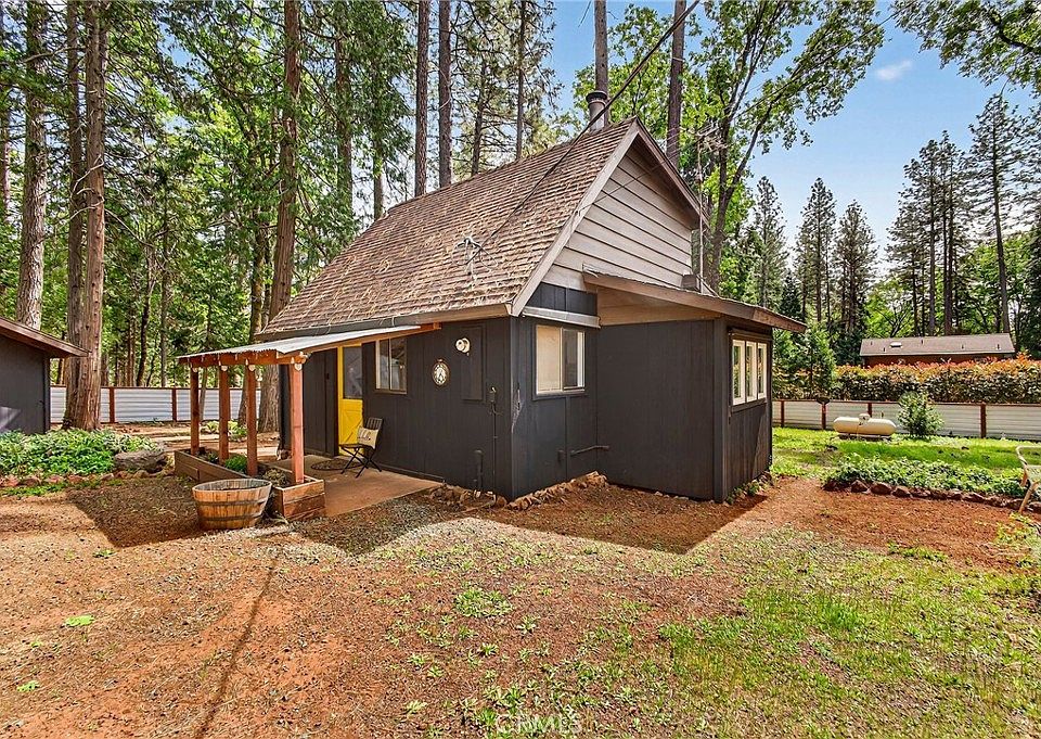 1st image of 4688 Cody Ln