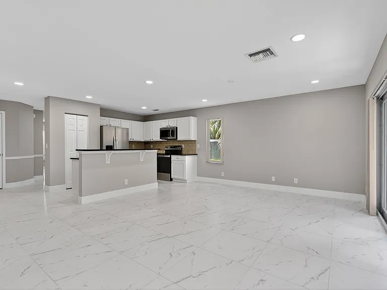 106 Fox Meadow Run — Photo 18