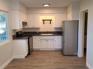 122 E 7th Ave, Escondido, CA 92025