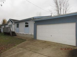 1355 Sunset Ln, Sutherlin, OR 97479