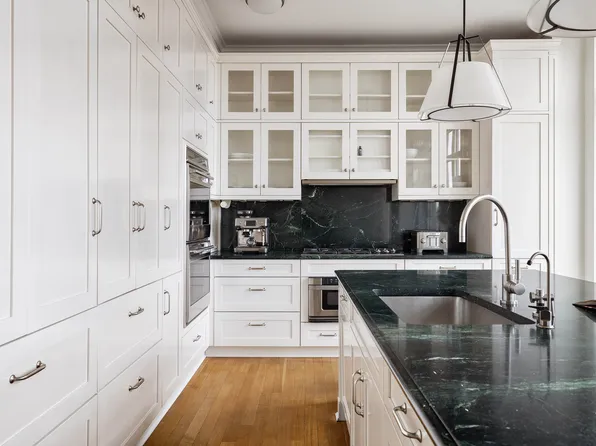 15 Central Park West image 15 of 29