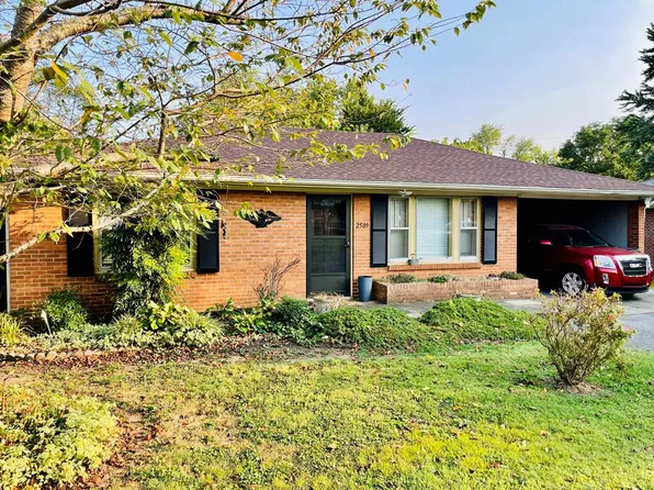 2509 Camilla Dr, Hopkinsville, KY 42240
