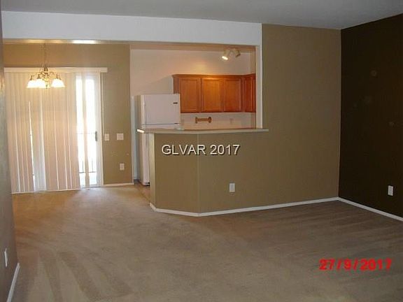 5th image of 4620 Puglia Ln Unit 202