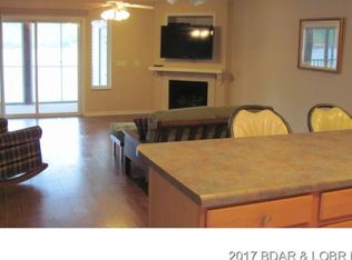 449 Sportsmans Dr #204, Camdenton, MO 65020