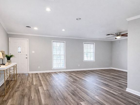 3rd image of 4338 Wares Ferry Rd