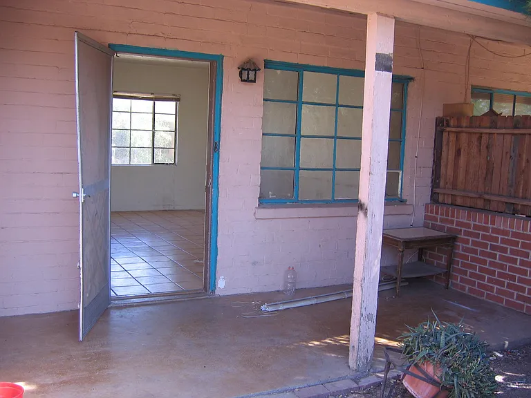 1322 N Richey Blvd — Photo 3