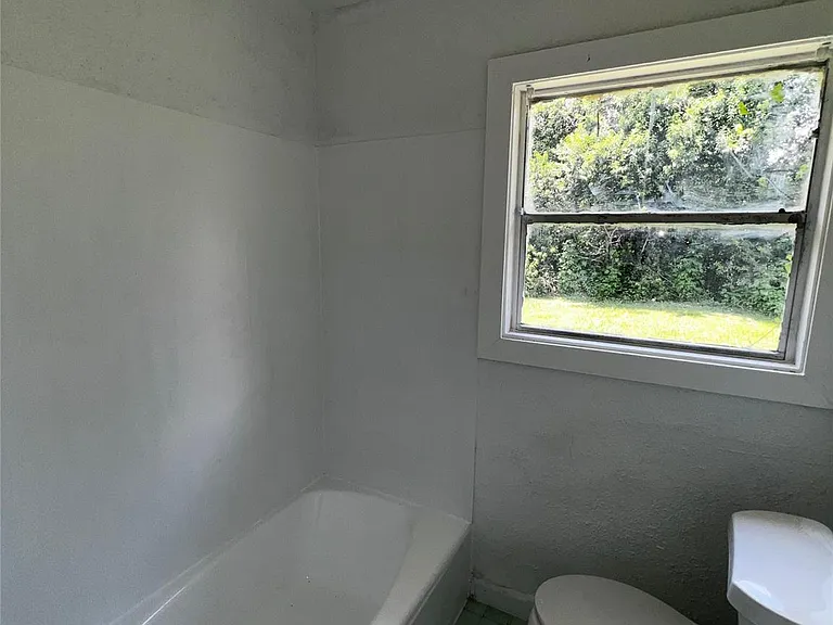 9306 Saint Lo Rd — Photo 11