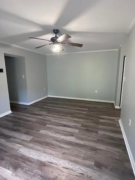 8507 Falls Run Rd #C — Photo 13
