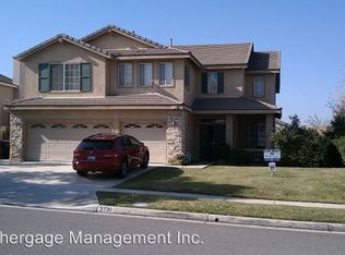 2730 Plumwood Ln, Corona, CA 92882