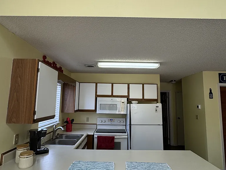 3700 Golf Colony Ln #21B-1 — Photo 4