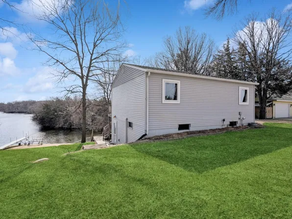 20433 Fruitwood Rd, Richmond, MN 56368