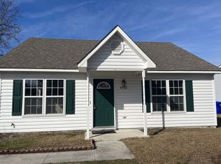 4932 Pin Oak Dr, Wilmington, NC 28411