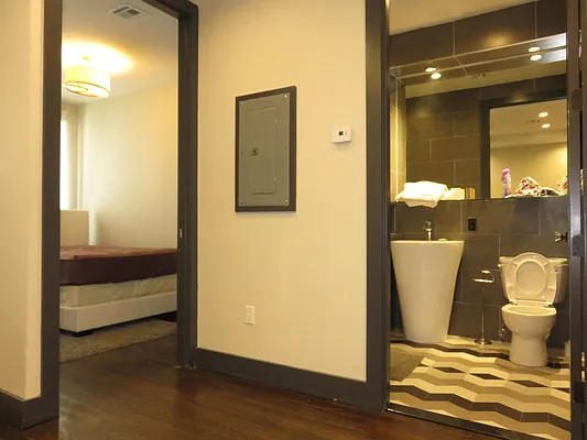 Rented by Rennit Inc. | media 11