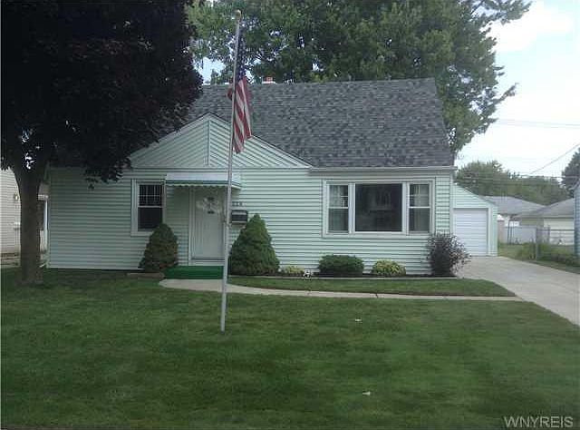 1st image of 220 Harrison Ave