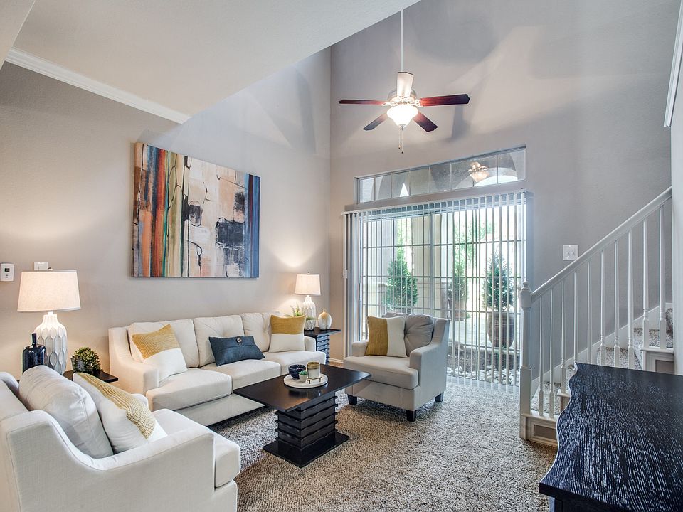Model Living Room