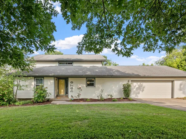 3679 Walden Dr, Lexington, KY 40517