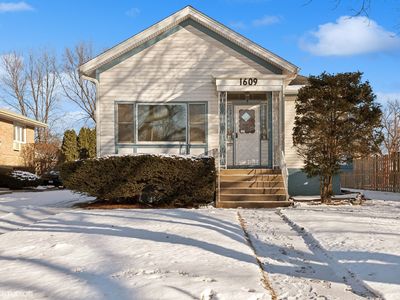 1609 Fowler Ave, Evanston, IL, 60201