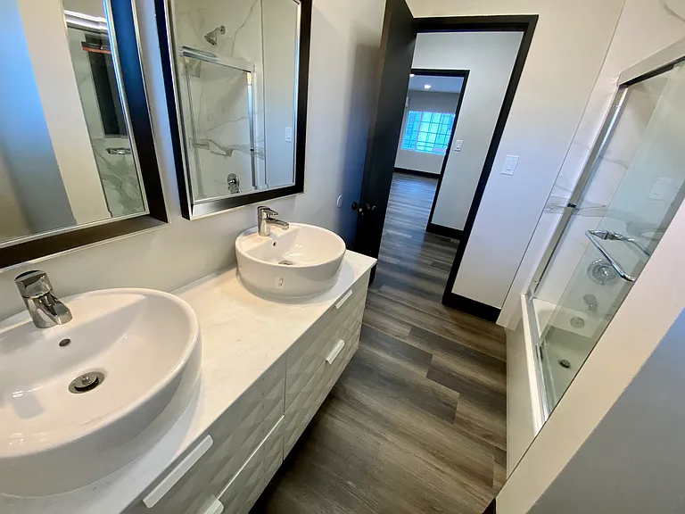 4510 Hazeltine Ave — Photo 8