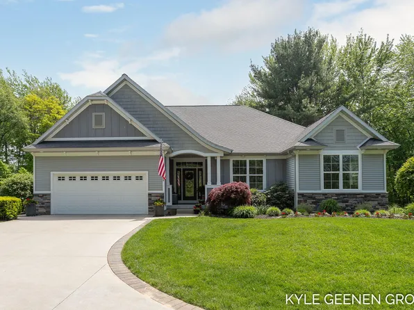 16160 James St, Holland, MI 49424