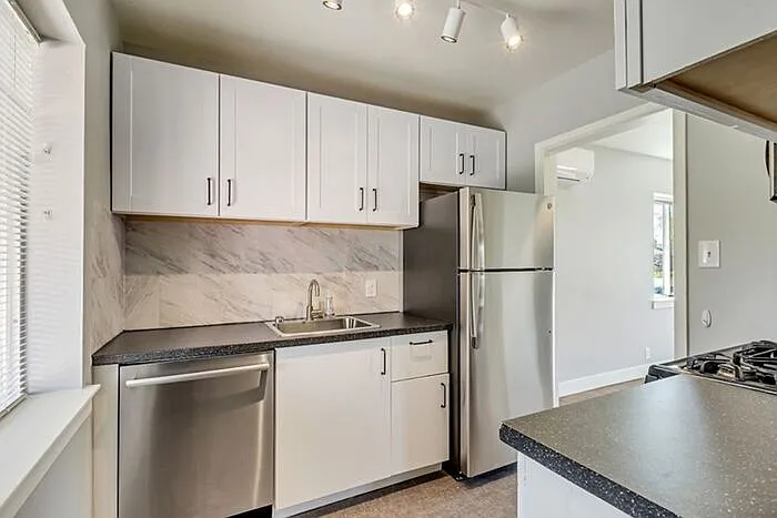 1161 Navajo St #1163 — Photo 8