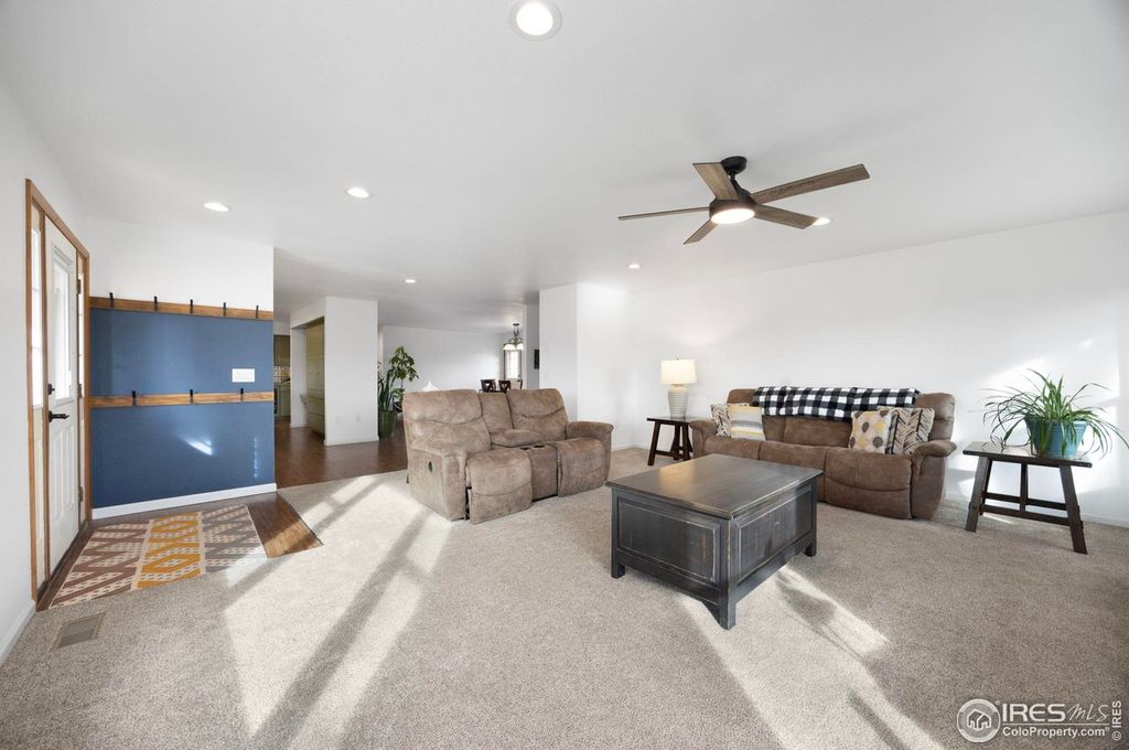 5215 E County Road 16