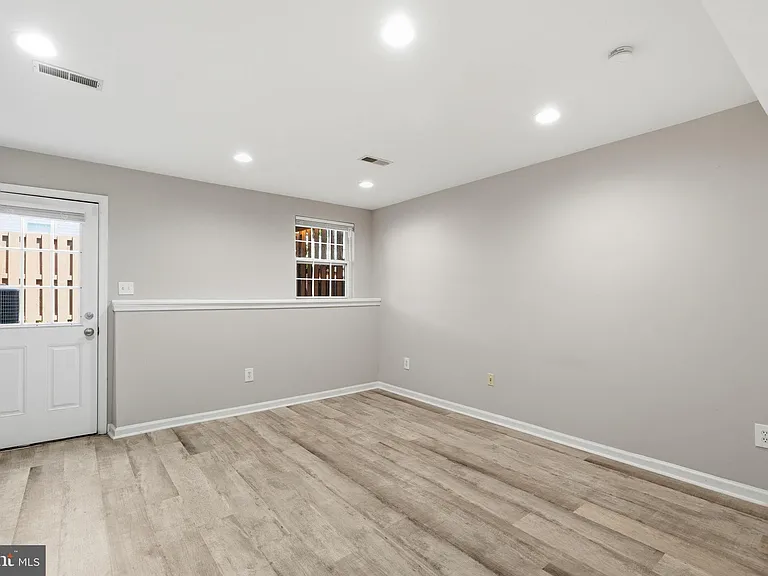 6374 Michael Robert Dr — Photo 10