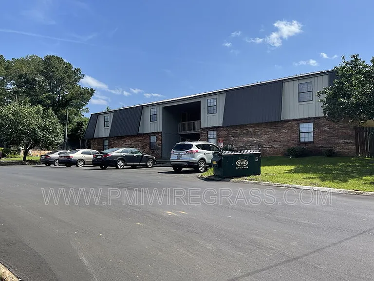 209 Apache Dr #8A — Photo 1