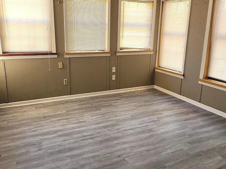 7188 Pleasant Ridge Rd — Photo 25