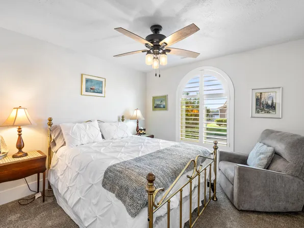 210 N Mall Dr APT 138, Saint George, UT 84790