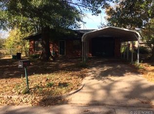 710 S Maxwell Ave, Mounds, OK 74047