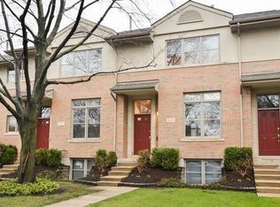 640 Prairie Ave, Wilmette, IL