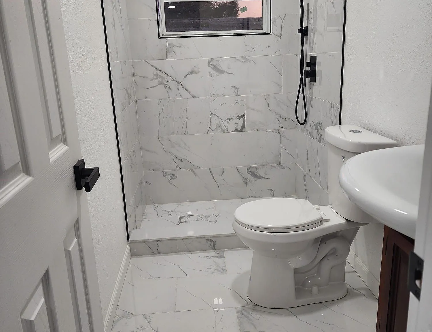 7115 Dellwood Dr — Photo 1