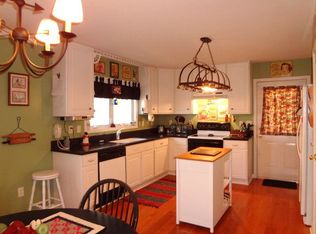 1300 Hickory Gap Rd, Franklin, NC 28734